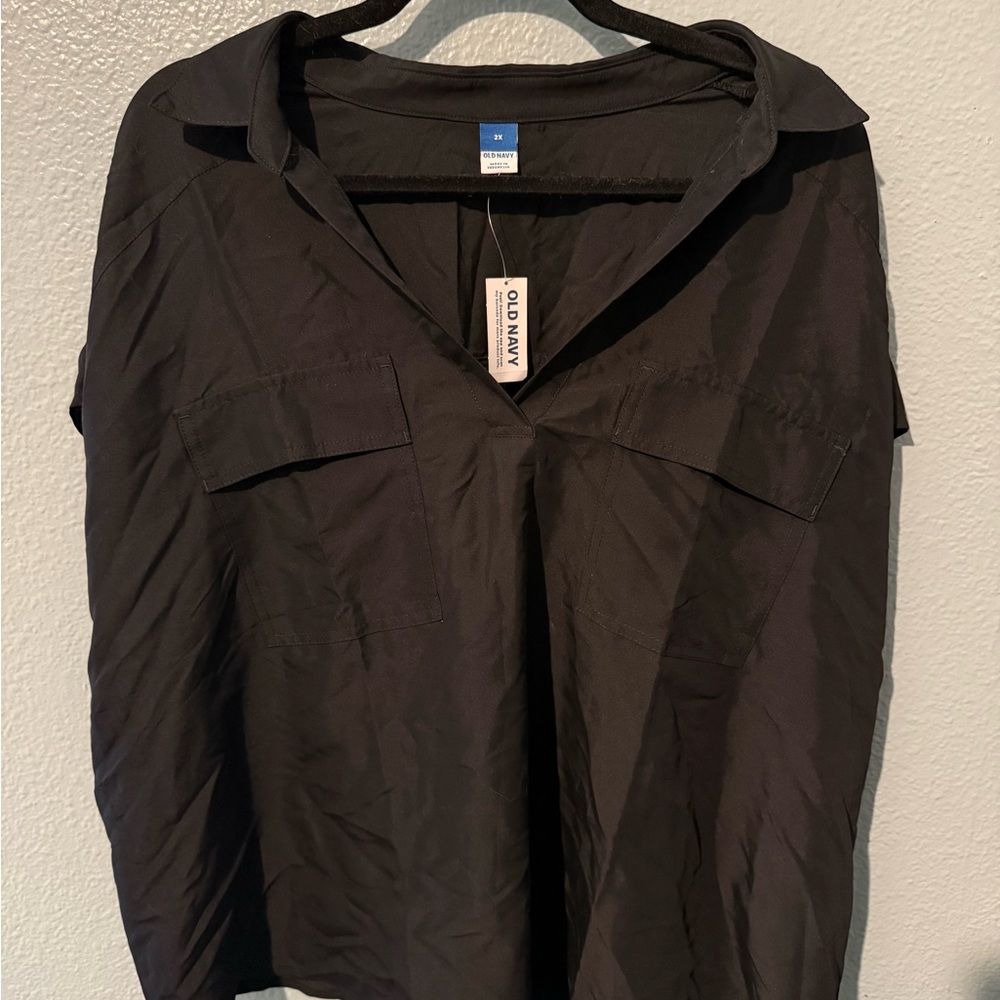Old Navy Black V-Neck Button-Front Utility Tunic